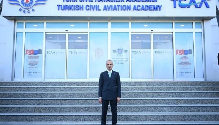 ¡Nuevo período para los exámenes de licencia de piloto! El ministro Uraloğlu anunció: Comienzan el 15 de agosto.
