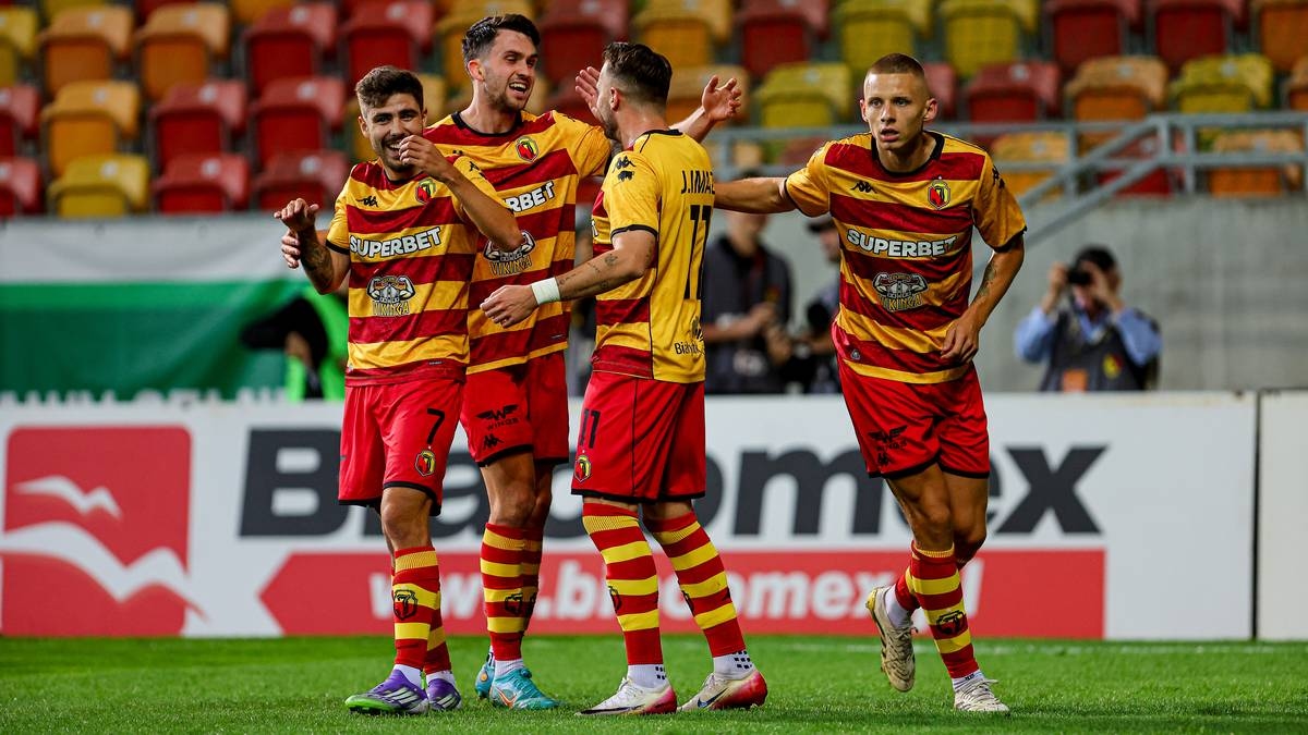 Kwalificatiewedstrijden Conference League: Dinamo Tirana vs. Jagiellonia Białystok. Live verslaggeving en livescore.