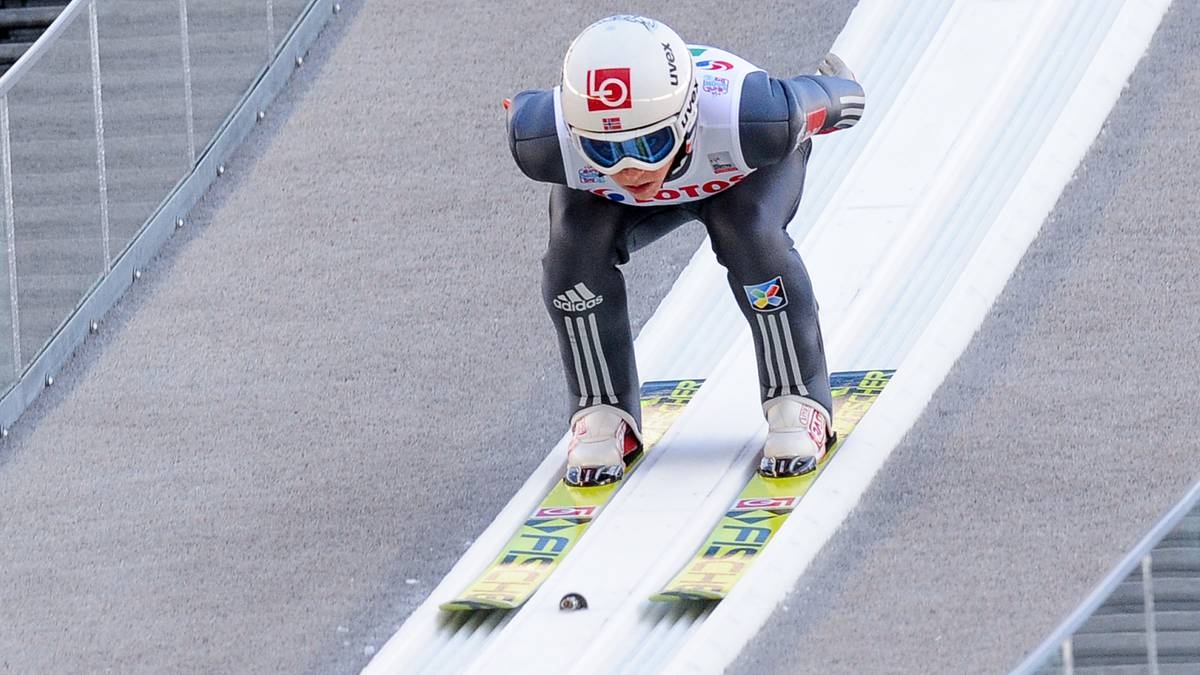 Another former national representative will work with Norwegian ski jumpers