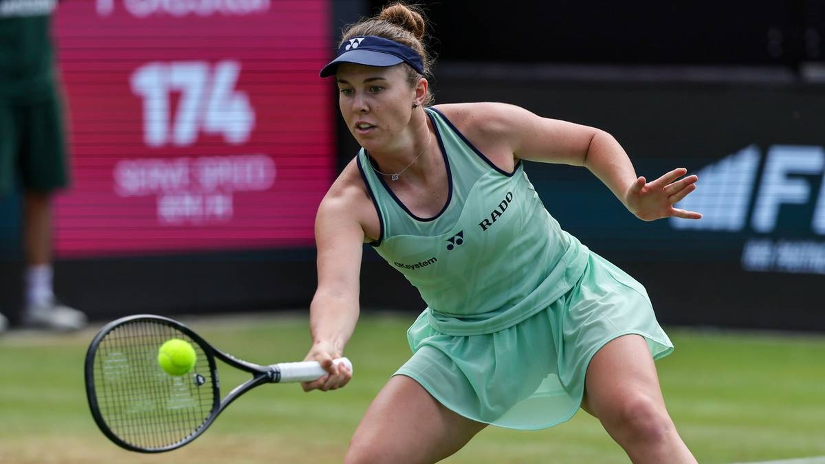 Wimbledon: Linda Noskova - Bernarda Pera. Cobertura e resultados ao vivo.