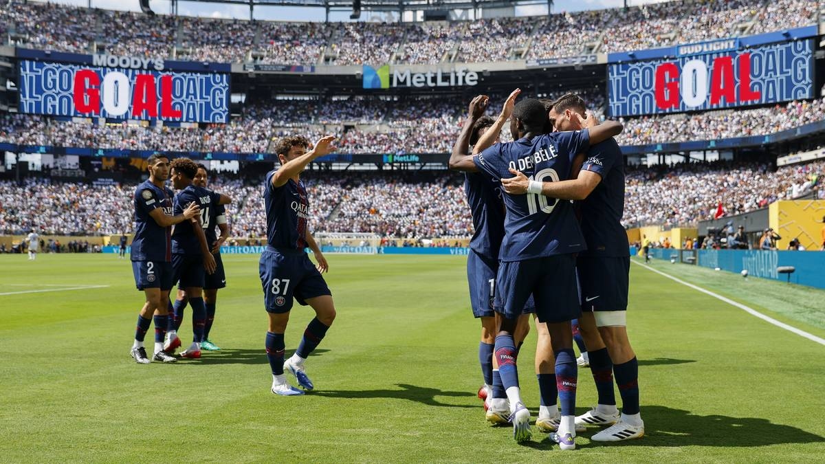 K.O. in uno scontro tra giganti! Il PSG annienta il Real Madrid in semifinale di Champions League