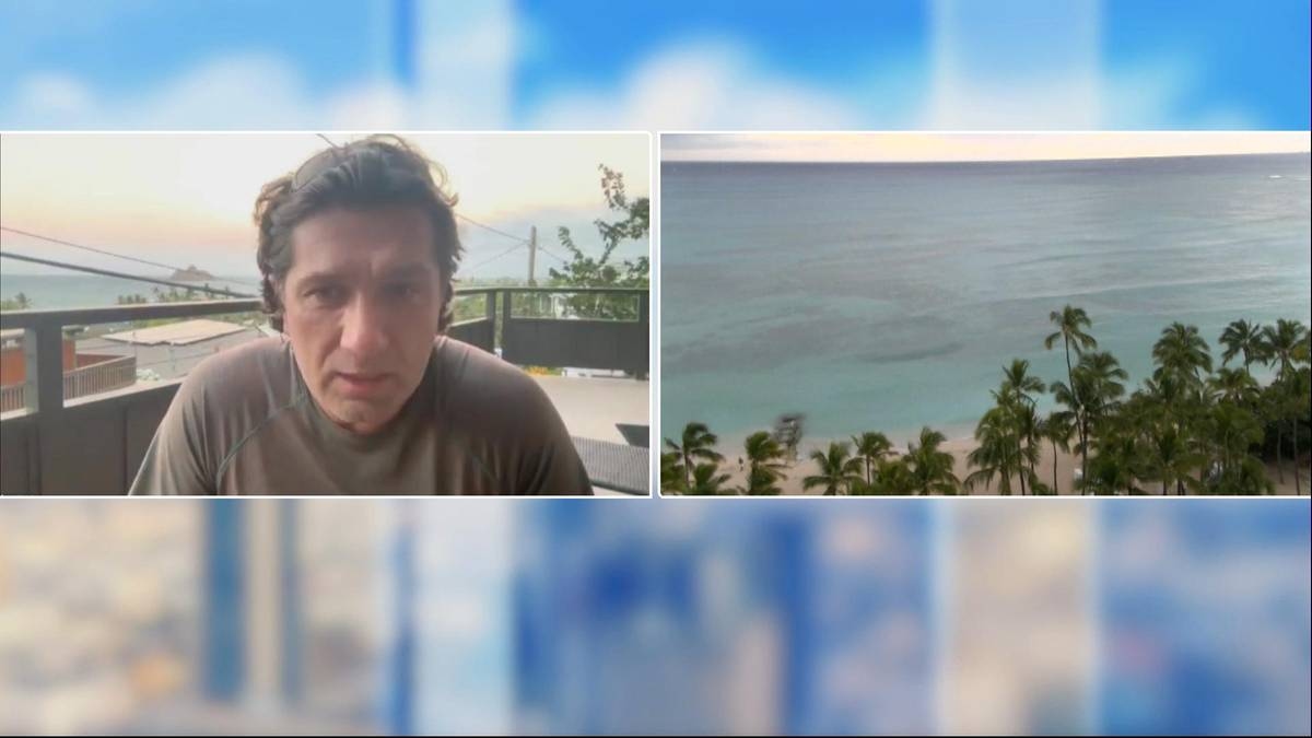 Stava parlando dell'evacuazione alle Hawaii, quando all'improvviso è scattato l'allarme. "Dobbiamo lasciare la zona pericolosa."