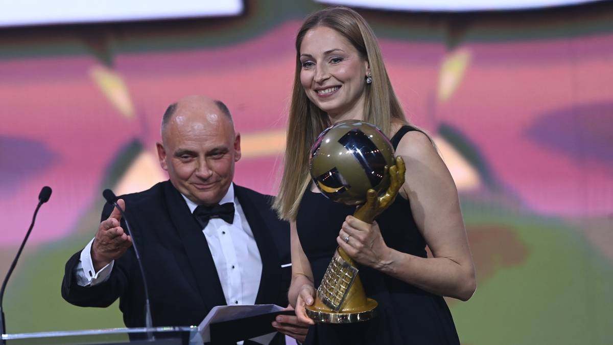Bednarek war von der Atmosphäre bei der Gala zum 25-jährigen Jubiläum von PLS begeistert. „Ich fühlte, wie Emotionen von vor Jahren wieder lebendig wurden“
