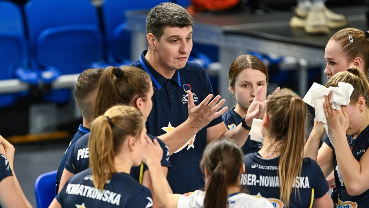 The Polish coach took a risk and undertook a difficult mission. He was afraid of the fans' reaction