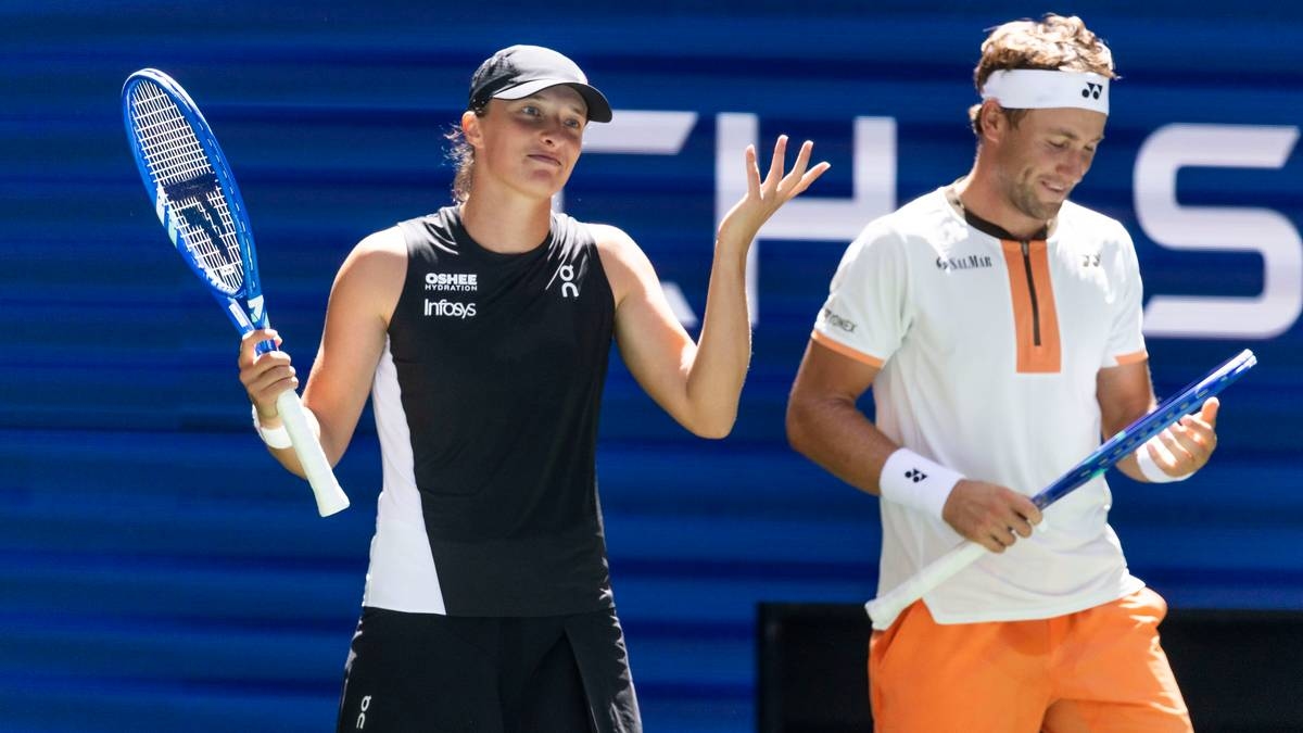 US Open: Iga Świątek/Casper Ruud vs. Jessica Pegula/Jack Draper. Live verslag en uitslagen.