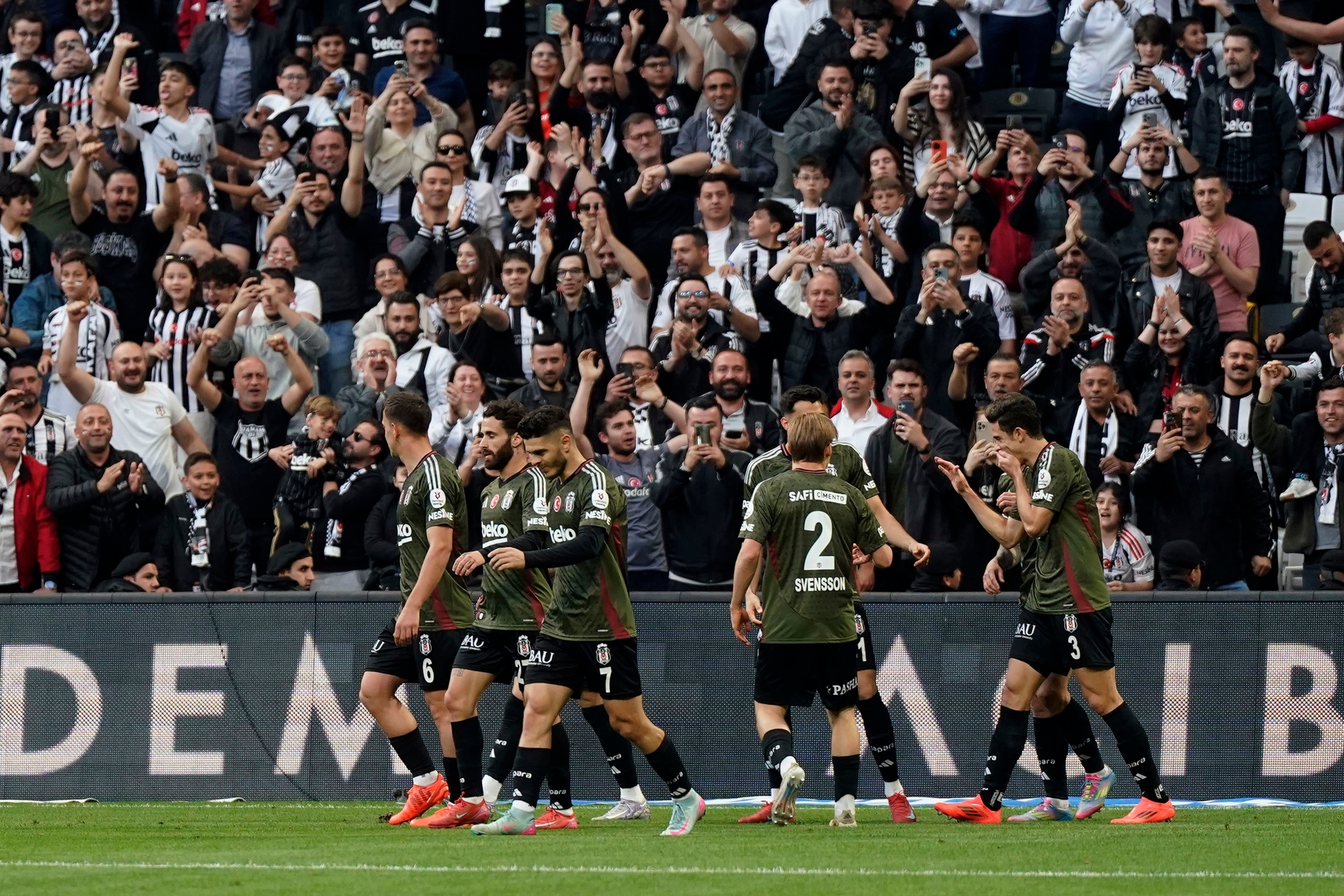 Besiktas a prolongé sa séquence de victoires à 3 matchs
