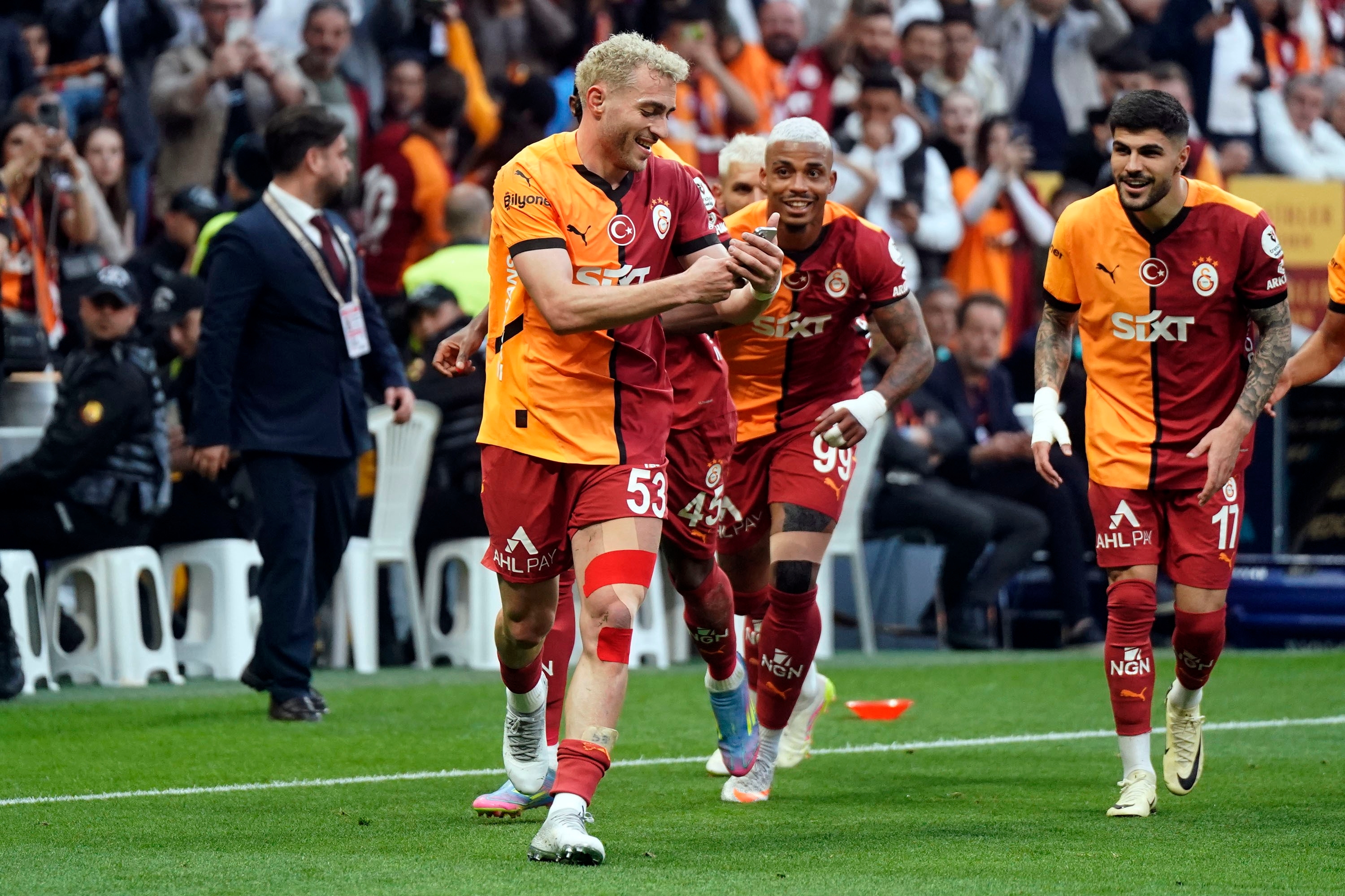 Barış Alper Yılmaz erzielte sein 14. Tor