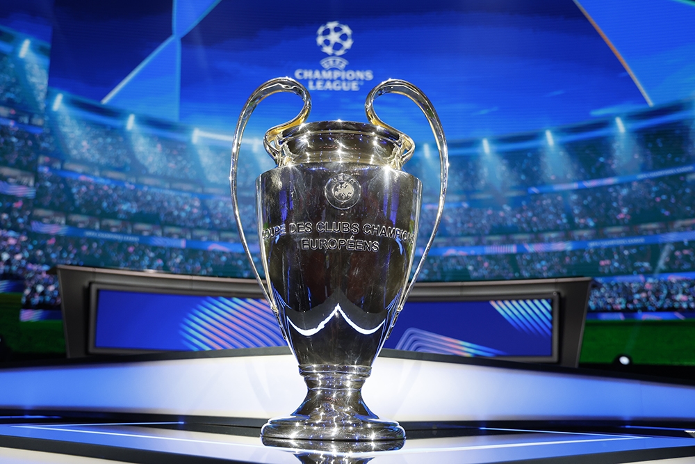 Der UEFA Champions League-Pokal findet seinen Besitzer