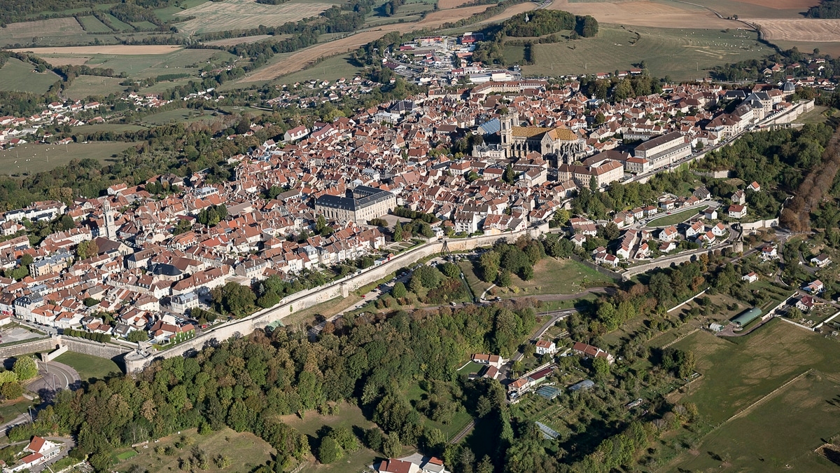 “Me, mayor of Langres…”
