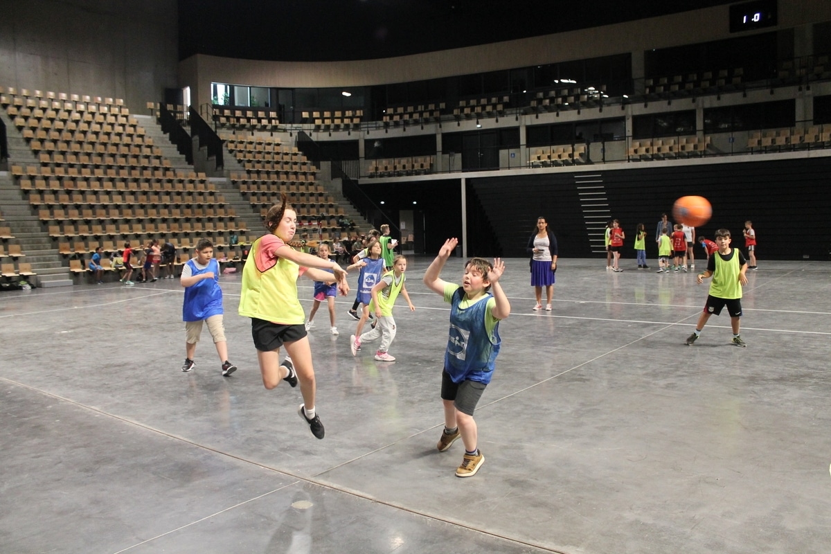 Palestra: 150 studenten op het interschoolse handbaltoernooi