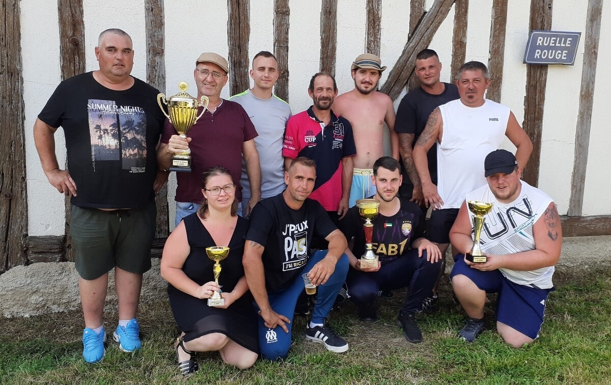 Il torneo di bocce dei cacciatori era al completo