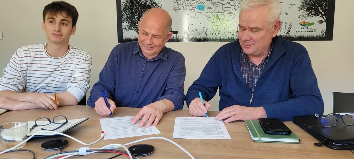The rapprochement with Dijon under study