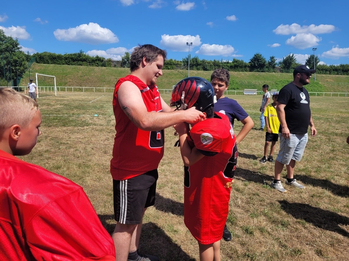 El flag football llega al centro comunitario M2K