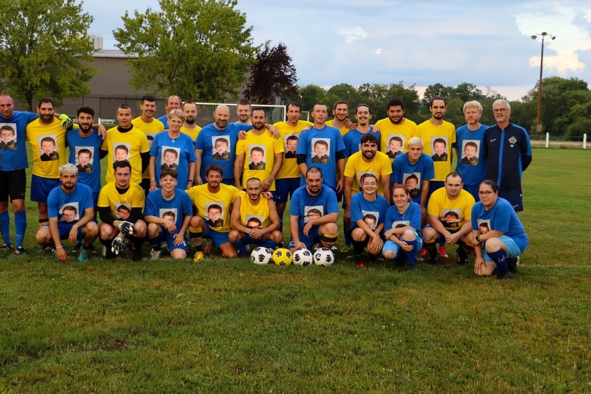 Futbol kulübü duygu ve anılarla birleşti
