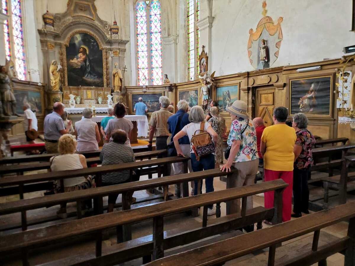 Kościół Saint-Rémy odsłania swoje skarby