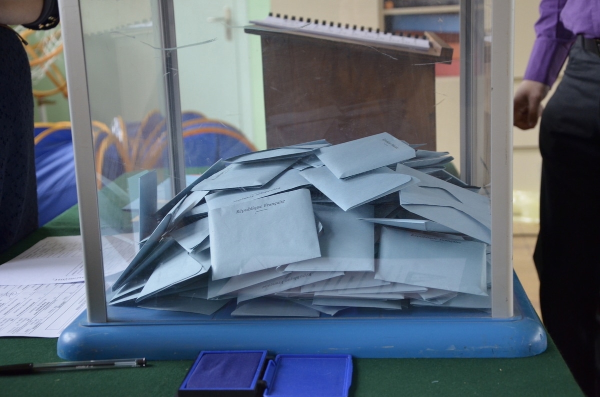 Elecciones municipales: 15 y 22 de marzo de 2026