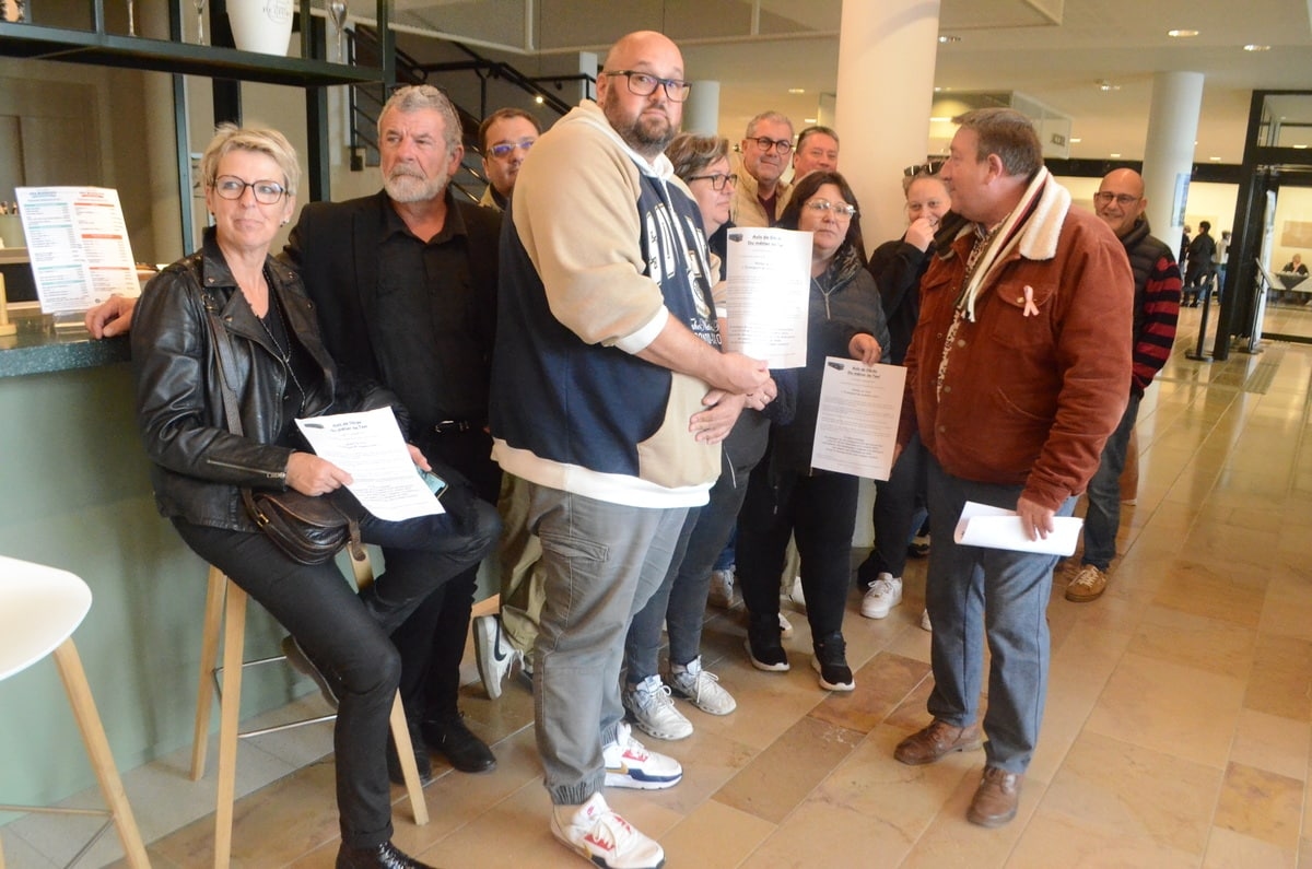 Artisans taxis : une convention qui ne passe toujours pas