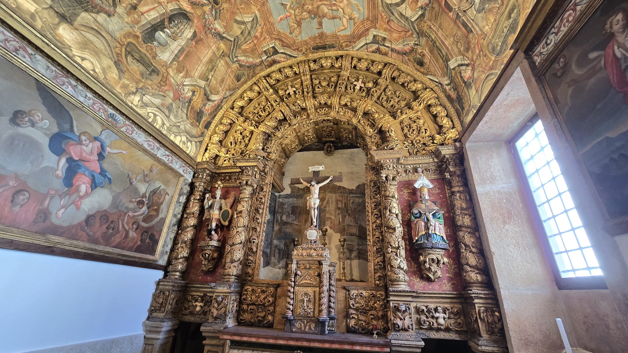 El obispo de Guarda inaugura las obras de restauración de la iglesia parroquial de Malhada Sorda