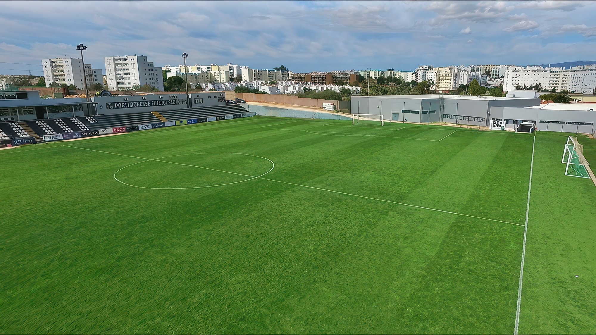 Mindinho, Lucas de Bolle e Marlon Júnior reforçam Portimonense até 2028