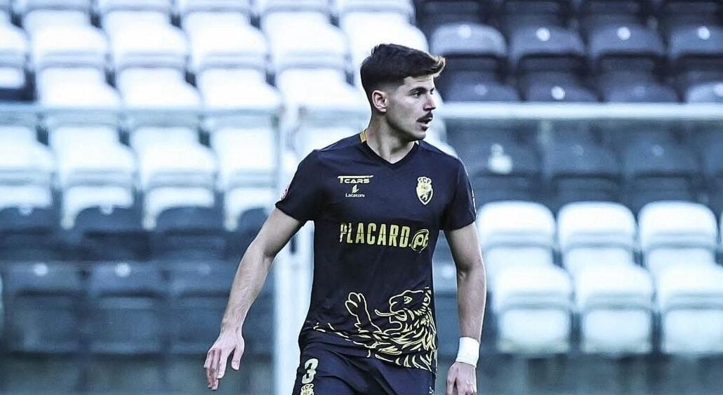 Farense transfereert centrale verdediger Marco Moreno naar het Spaanse Eibar