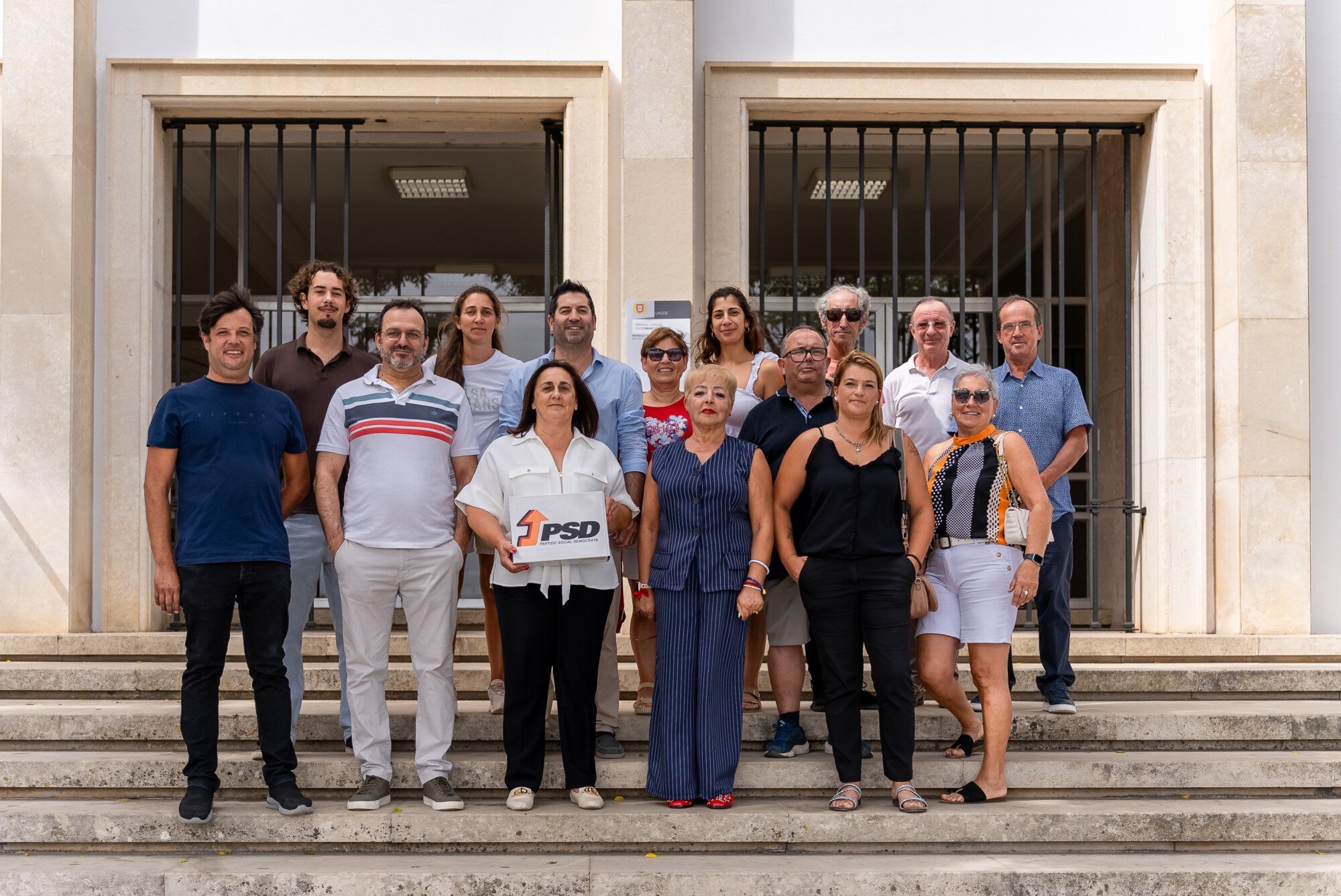PSD entrega listas em Vila do Bispo e aposta na recandidatura de Paula Freitas à Câmara