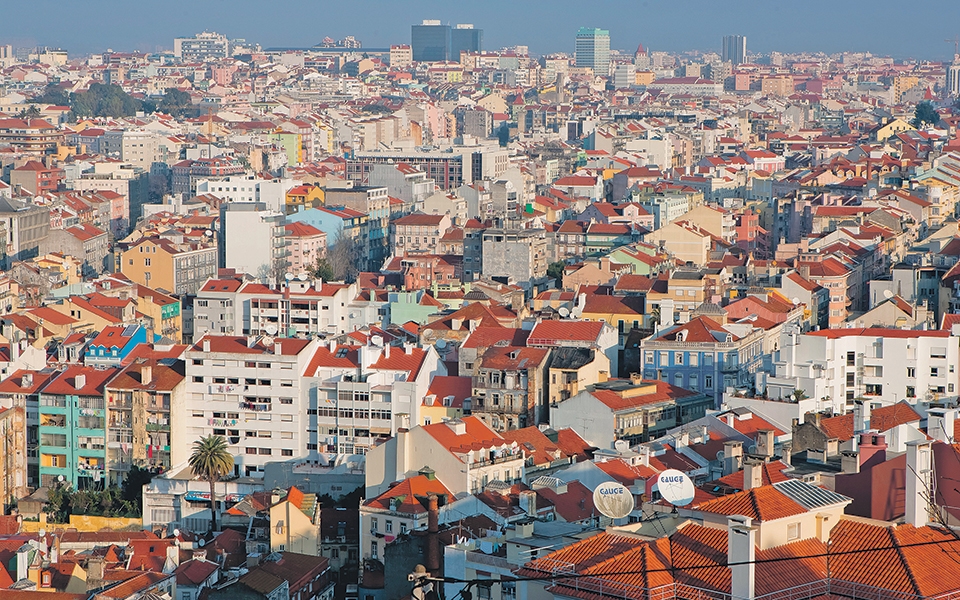 De huizenprijzen zijn in Lissabon, Porto en de Algarve de afgelopen 15 jaar meer dan verdubbeld