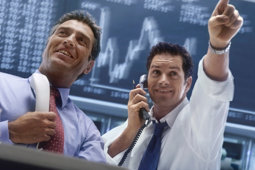 BCP and Mota soar in lively stock market session with truce in the Middle East