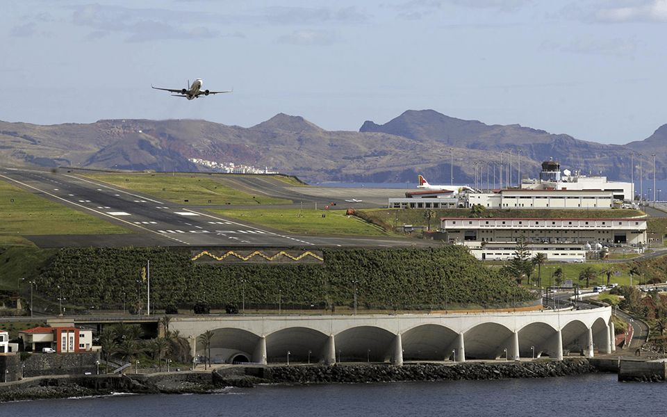 Luchthaven Madeira heeft last van harde wind
