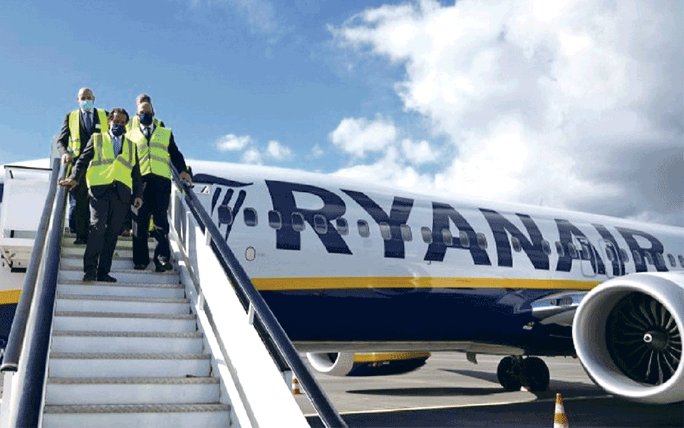 Ryanair aumenta preços para o verão até 6%