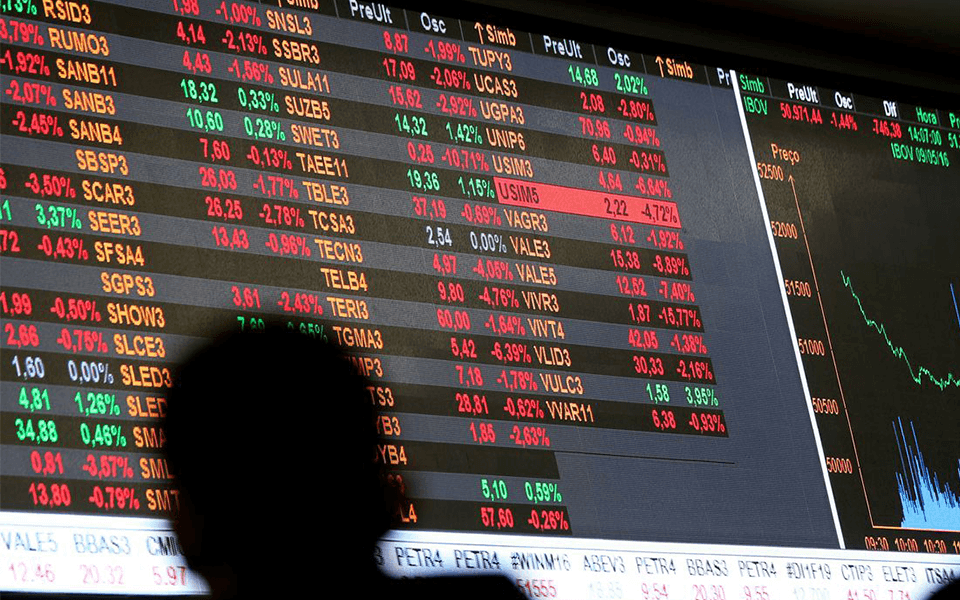 La Borsa di Lisbona apre in rosso contro il verde europeo