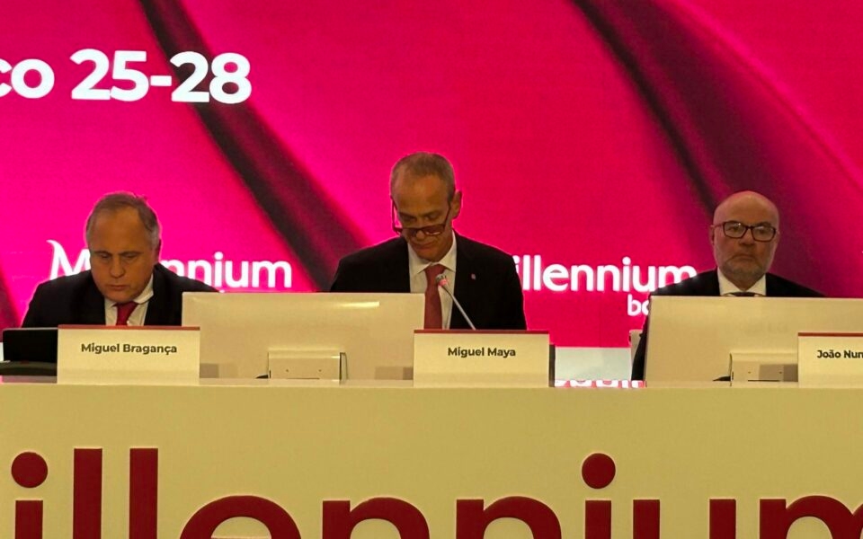 Jefferies alza il prezzo obiettivo per le azioni BCP a 0,75 euro e mantiene la raccomandazione di acquisto