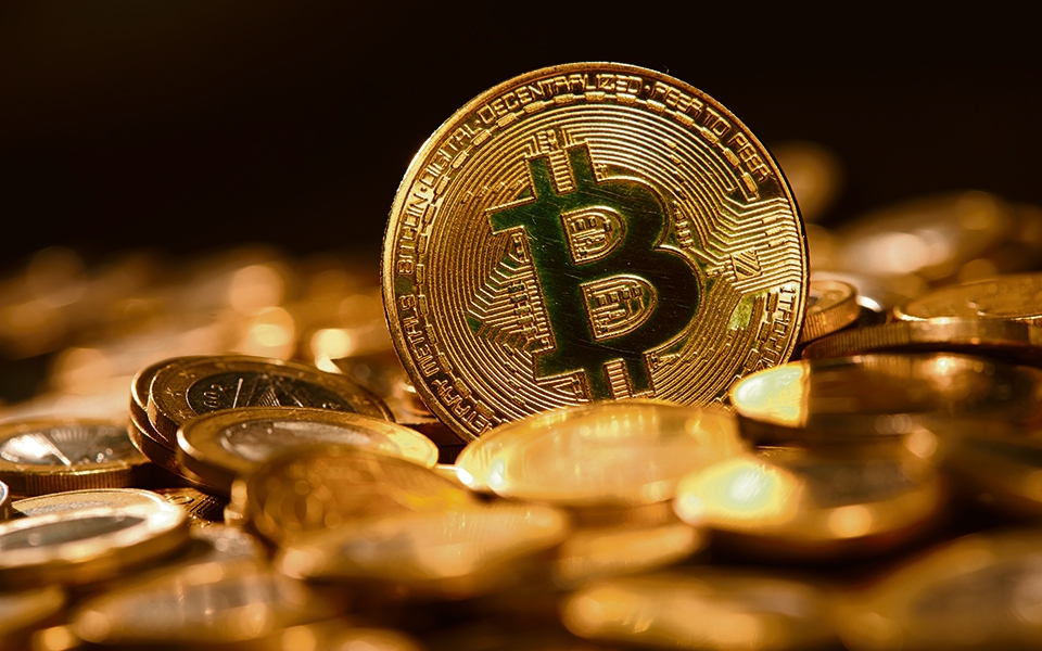 Bitcoin raggiunge un nuovo massimo storico di quasi $ 112.000