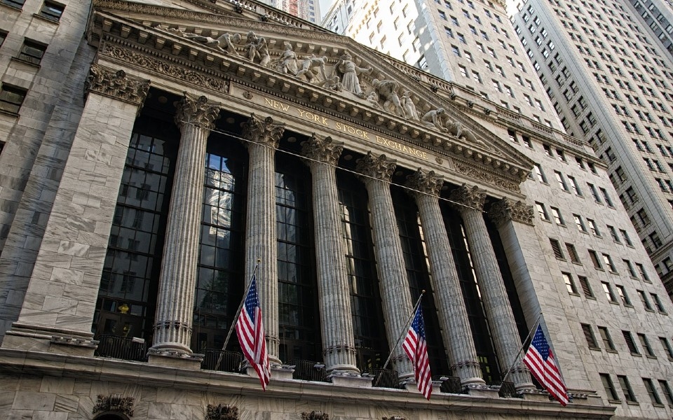 Wall Street ha aperto la seduta con lievi perdite