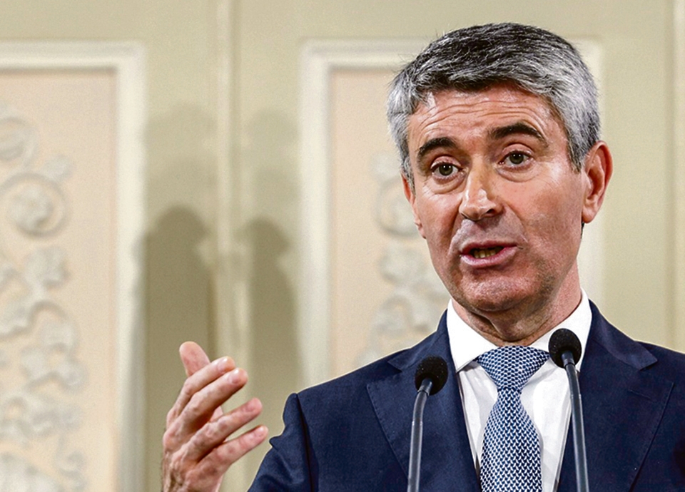 PS permite reducción de 500 millones al IRS pero emite advertencias a AD