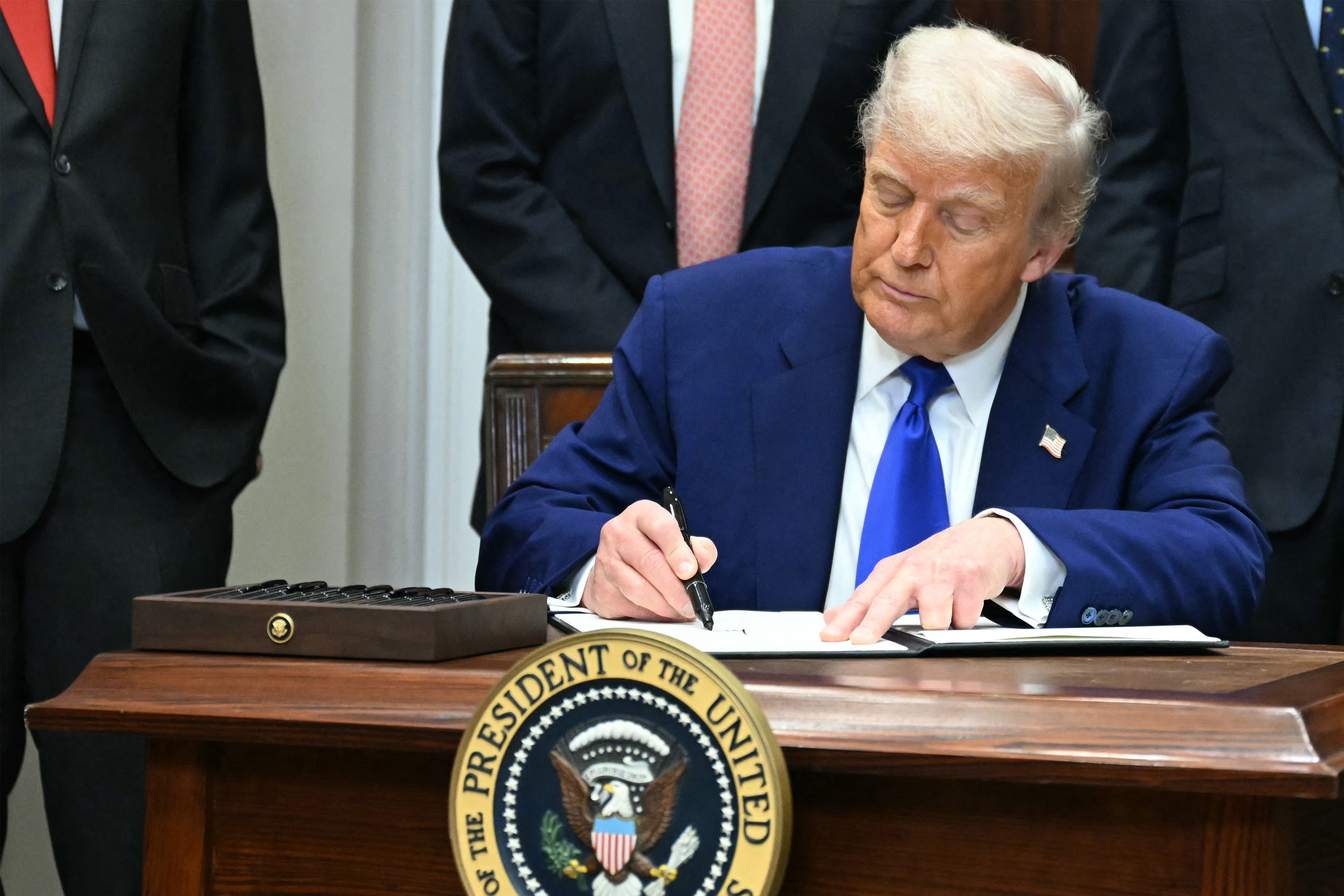 Alloggi e nutrizione in pericolo con il ritiro dei servizi sociali Medicaid da parte di Trump