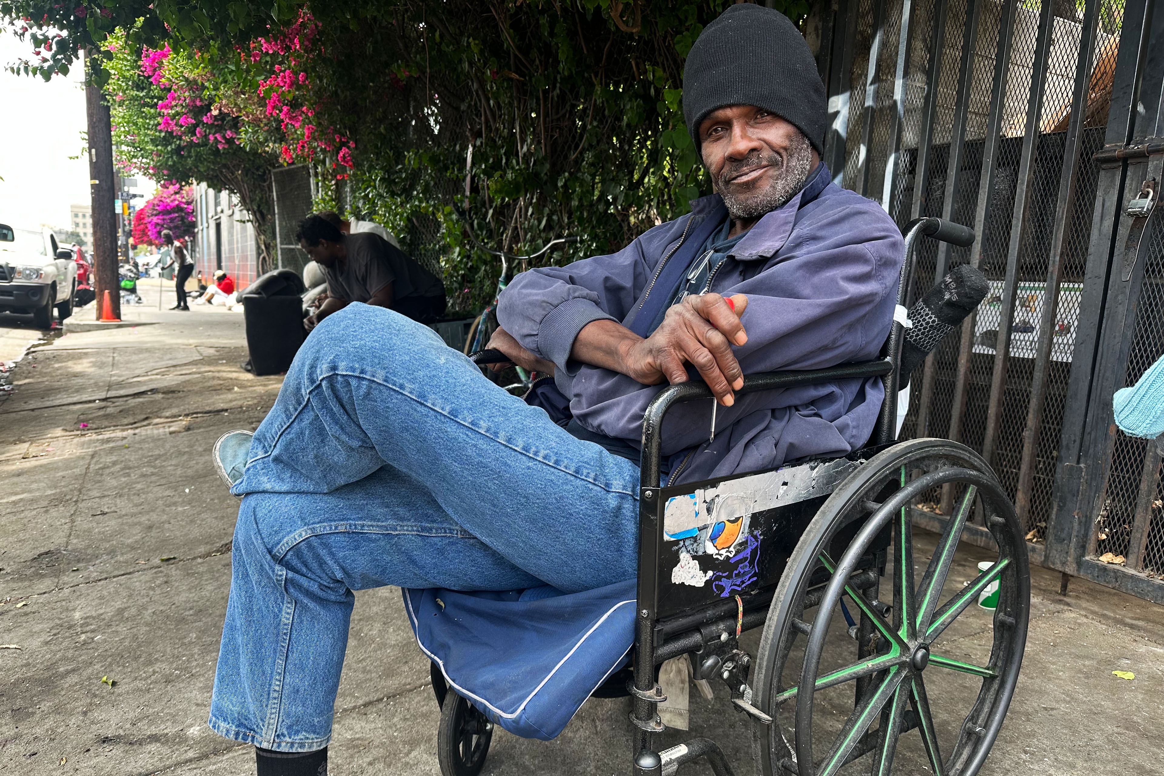 In a Nation Growing Hostile Toward Drugs and Homelessness, Los Angeles Tries Leniency