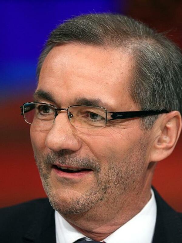 La AfD y el BSW apoyan los recientes viajes a Rusia del ex presidente del SPD Matthias Platzeck.