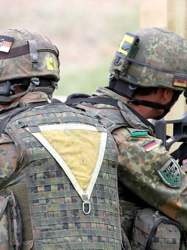 Silahlı Kuvvetler Komiseri Henning Otte, Bundeswehr'in en büyük sorununun personel sıkıntısı olduğunu düşünüyor.