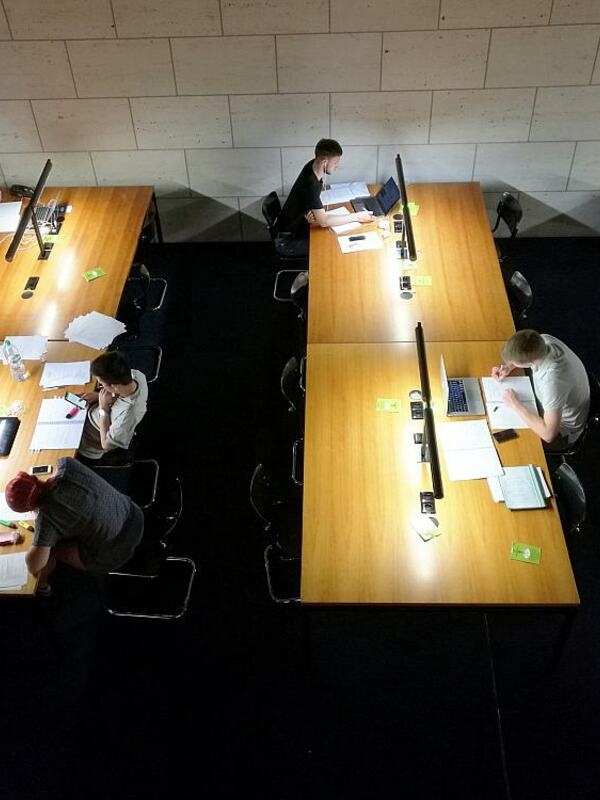 W 2024 roku Deutschlandstipendium na podstawie ustawy o programie stypendialnym otrzymało 33 000 studentów.