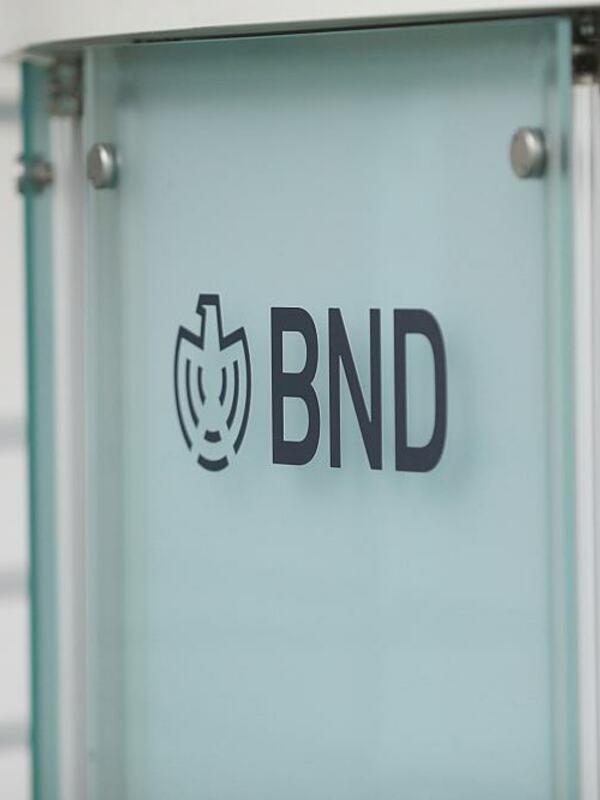 Rusya Federal İstihbarat Teşkilatı (BND) ve Anayasayı Koruma Federal Dairesi (BfV) başkanları, Rus gizli servisi GRU'ya bağlı özel bir birim tarafından büyük çaplı bir siber saldırı düzenleneceği uyarısında bulundu.