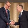 Bondskanselier Friedrich Merz (CDU) begon de extra lange G7-top in Canada met bilaterale gesprekken.