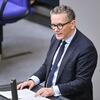 In view of the reform of the debt brake agreed in the coalition agreement, the budget policy spokesman of the SPD parliamentary group, Thorsten Rudolph, called for a speedy process.