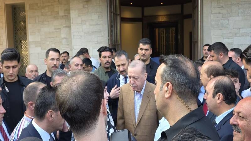 President Erdogan heeft het Eid-gebed in Marmaris verricht