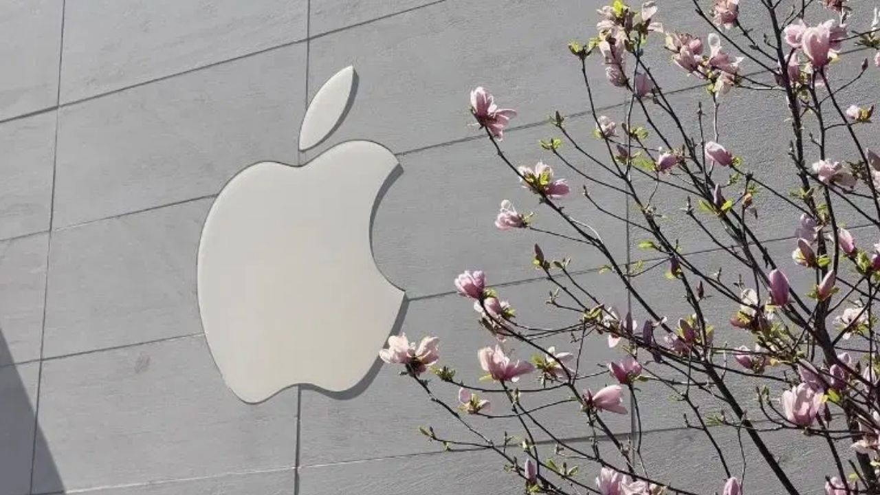 Apple hat besondere Pläne: Von Siri bis zum günstigen MacBook – hier sind die Neuigkeiten dieser Woche