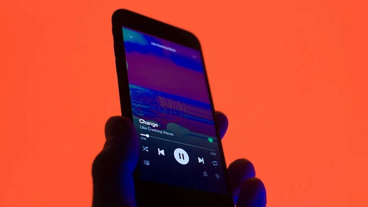 Capacidad de enviar mensajes a Spotify