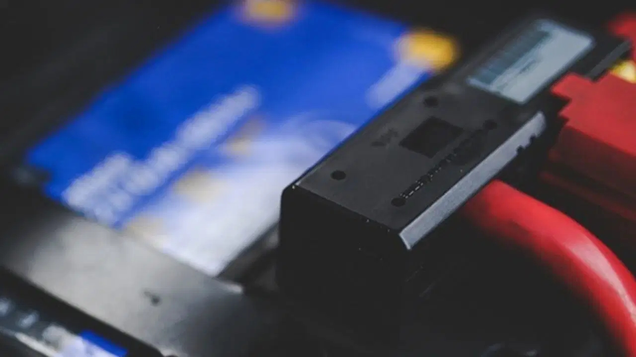 Brennstoffzelle soll dreimal mehr Energie speichern als Lithium-Ionen-Batterien