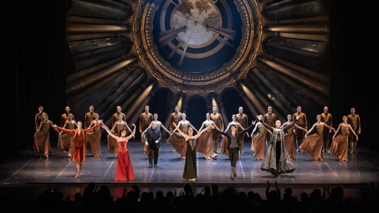 Das 16. Internationale Istanbuler Opern- und Ballettfestival endete mit dem Ballett „Russischer Hamlet“: „Sein oder Nichtsein …“