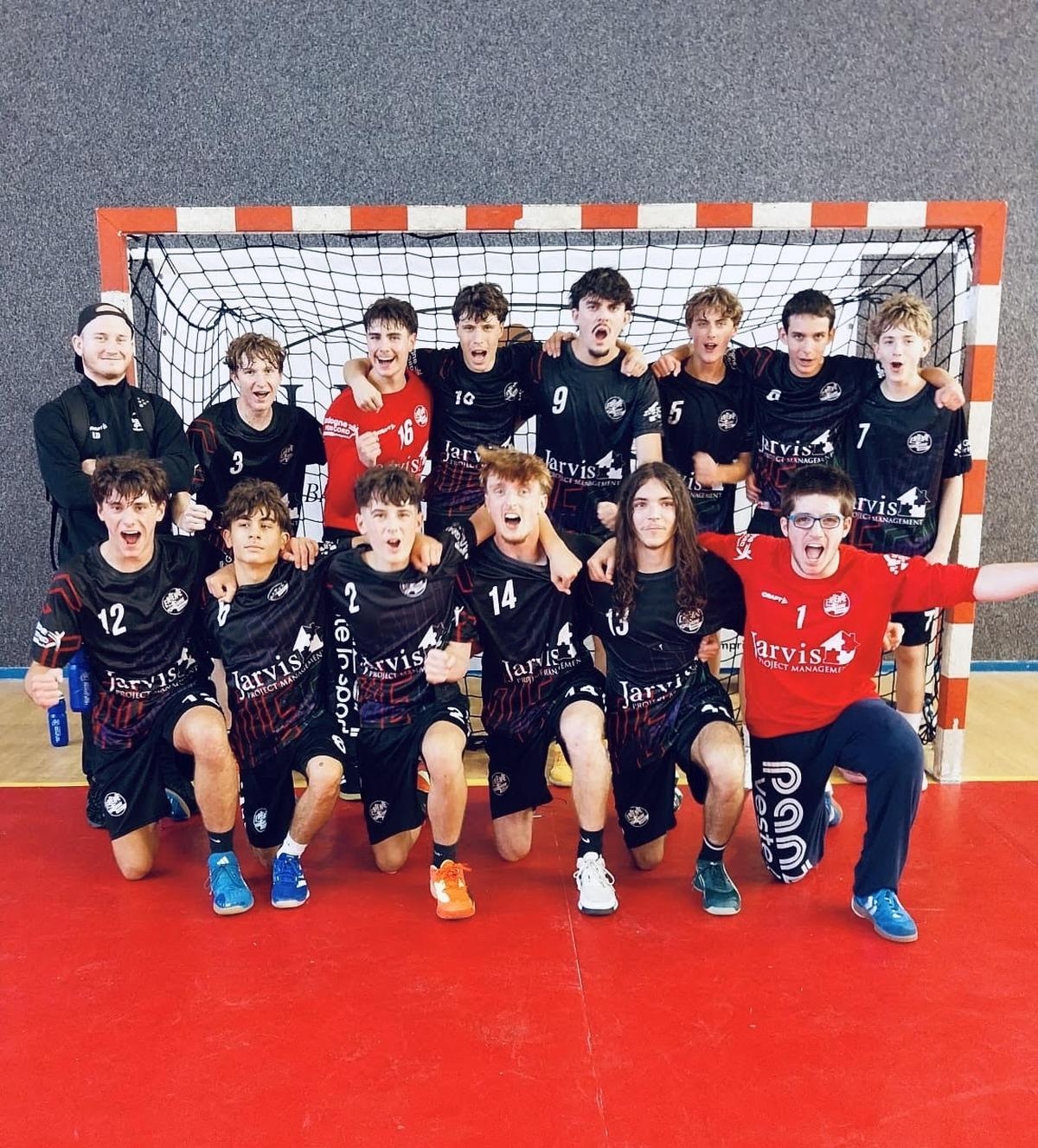 Piłka ręczna, U17 elita: Pierwsze zwycięstwo Ententy na własnym boisku