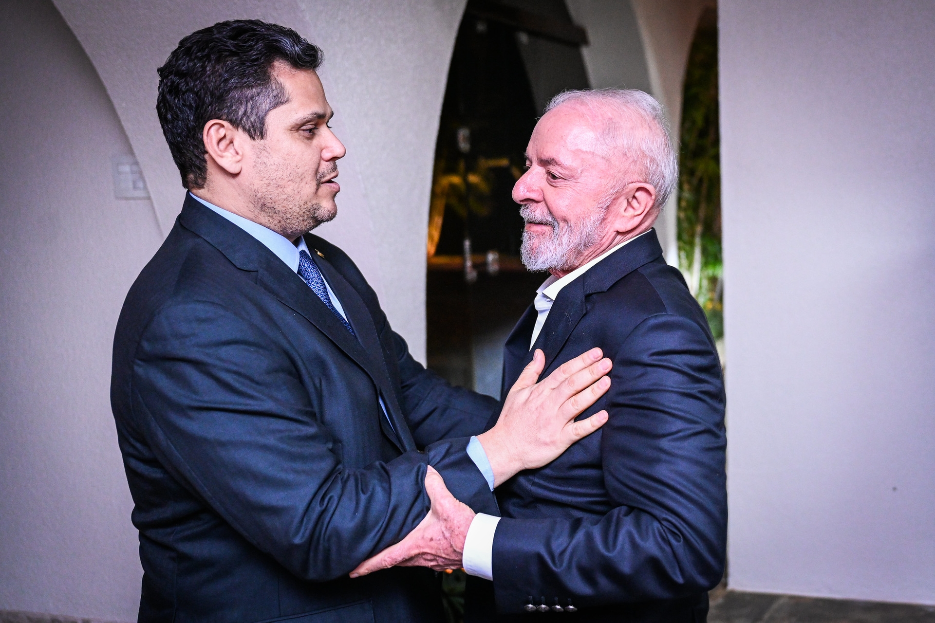 Lula, CPMI'nin INSS krizini Planalto Sarayı'na taşımasını engellemeye çalışıyor