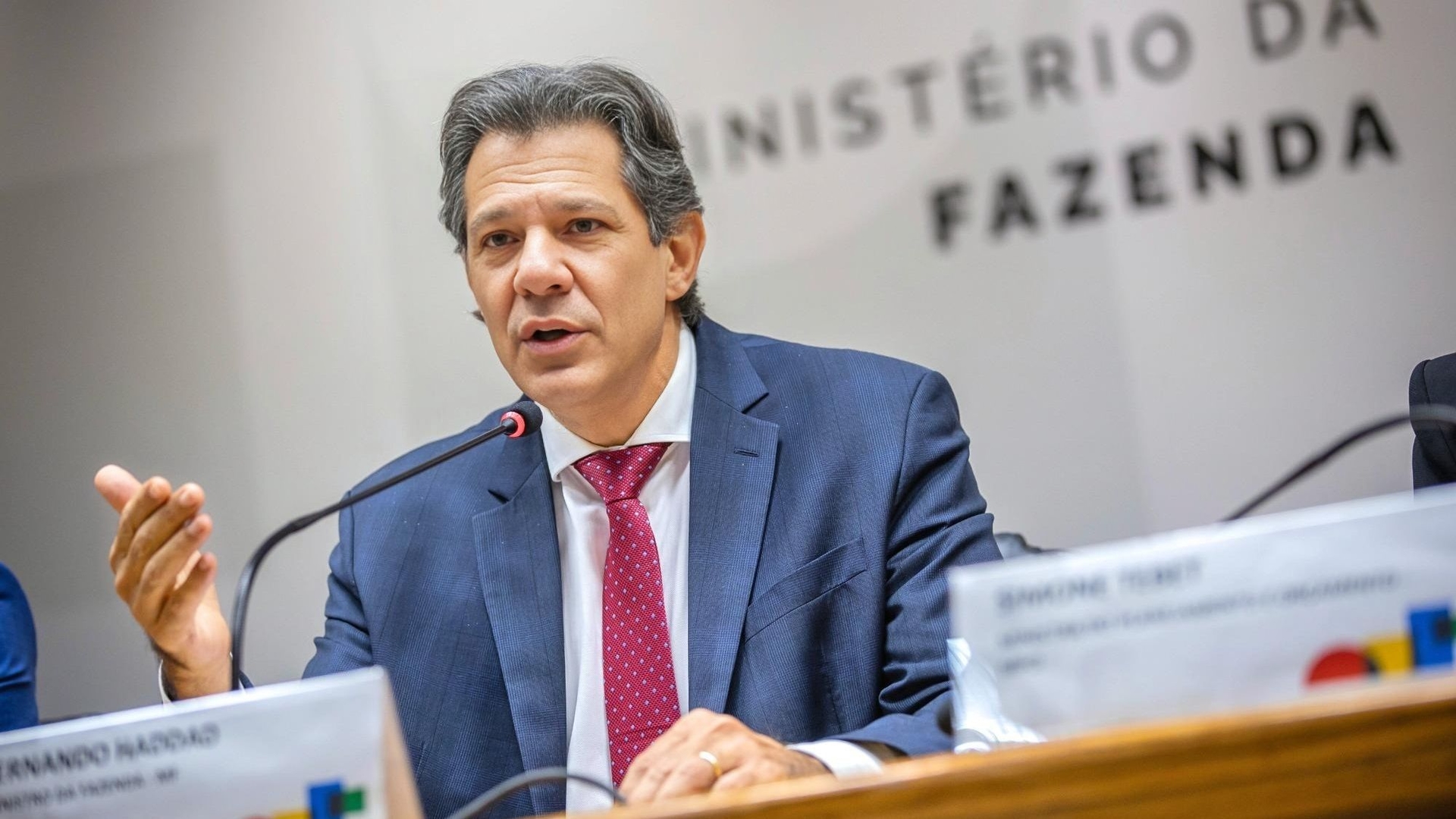 Alta no imposto sobre empréstimos é nova pancada para empresas em crise